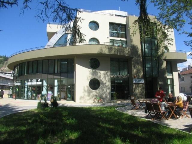 Evridika Hotel Devin Exterior foto